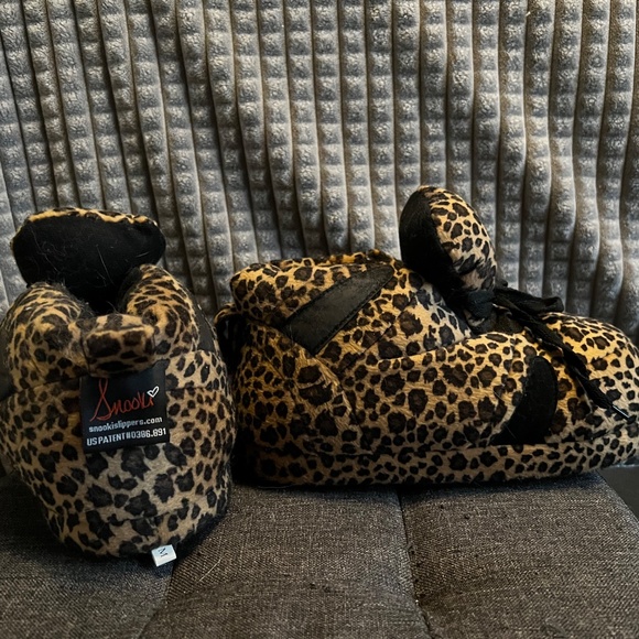 Snooki Slippers - Picture 2 of 2